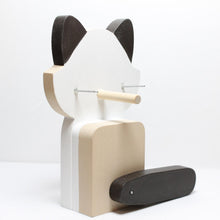 Load image into Gallery viewer, Ragdoll Cat Eyeglass Stand