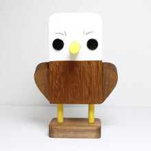 Load image into Gallery viewer, Eagle Eyeglass Stand