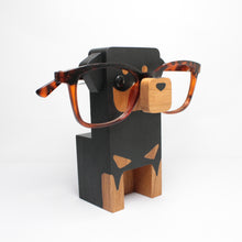 Load image into Gallery viewer, Rottweiler Wearing Eyeglasses Stand / Glasses Holder