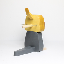 Load image into Gallery viewer, Cockatiel Eyeglass Stand ornament gift home decor