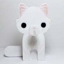 Load image into Gallery viewer, Persian Cat Eyeglass Stand