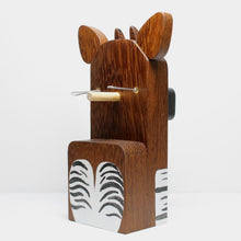 Load image into Gallery viewer, Okapi Eyeglass Stand